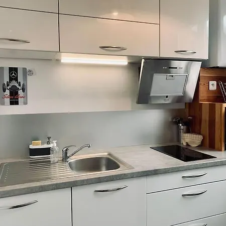 Le Saint Hel, Magnifique T2 En Face Du Tnb Apartment